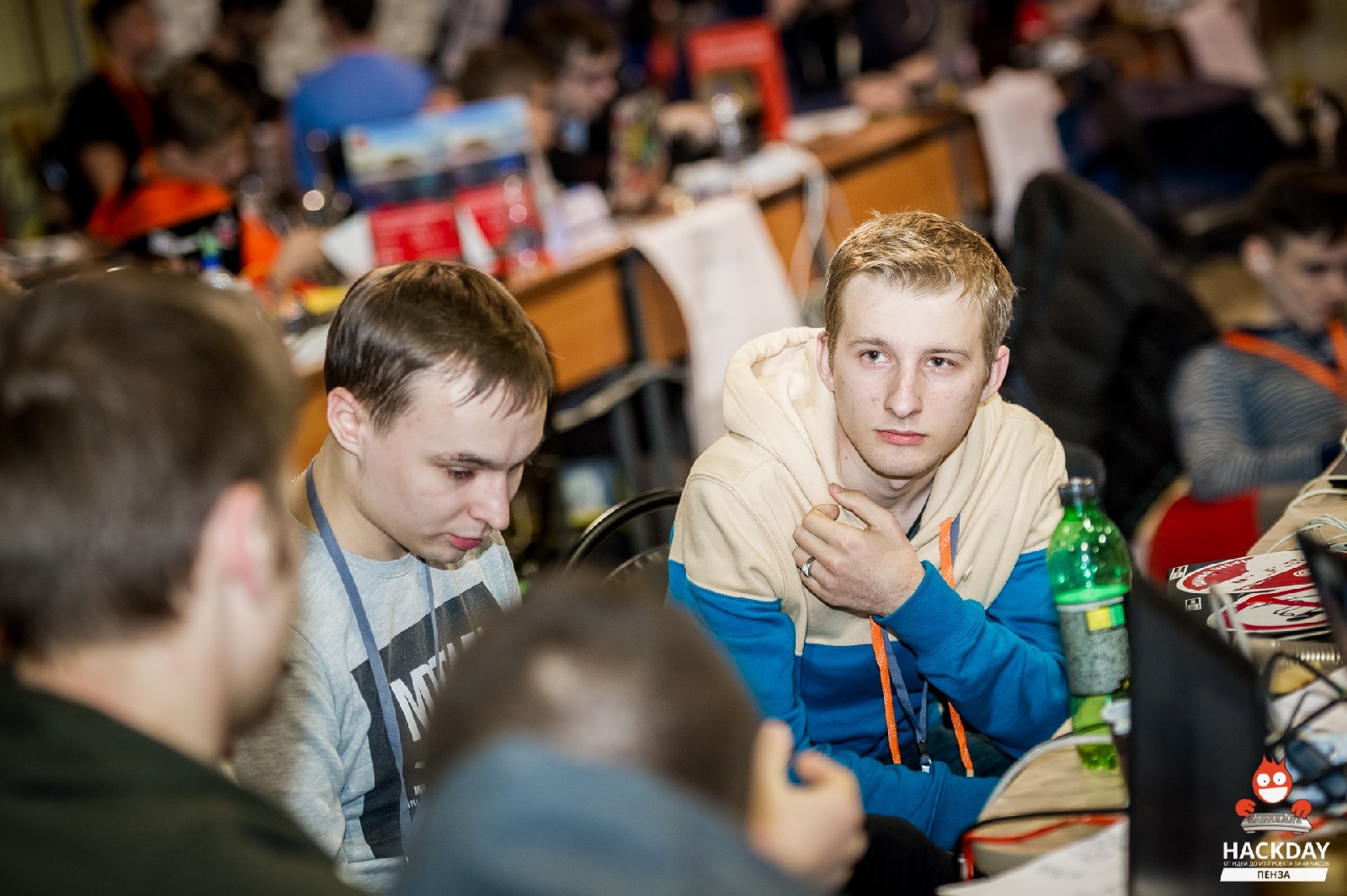 СТУДЕНТЫ ПОЛИТЕХНИЧЕСКОГО ИНСТИТУТА ПГУ ПРИНЯЛИ УЧАСТИЕ В  IT-МАРАФОНЕ «HACKDAY»